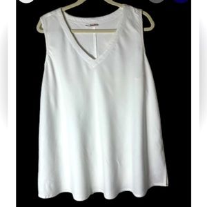 Tianella sleeveless top